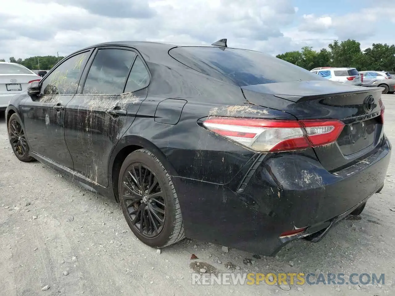 3 fotografías del automóvil dañado 4T1G11AK0LU314399 TOYOTA CAMRY 2020