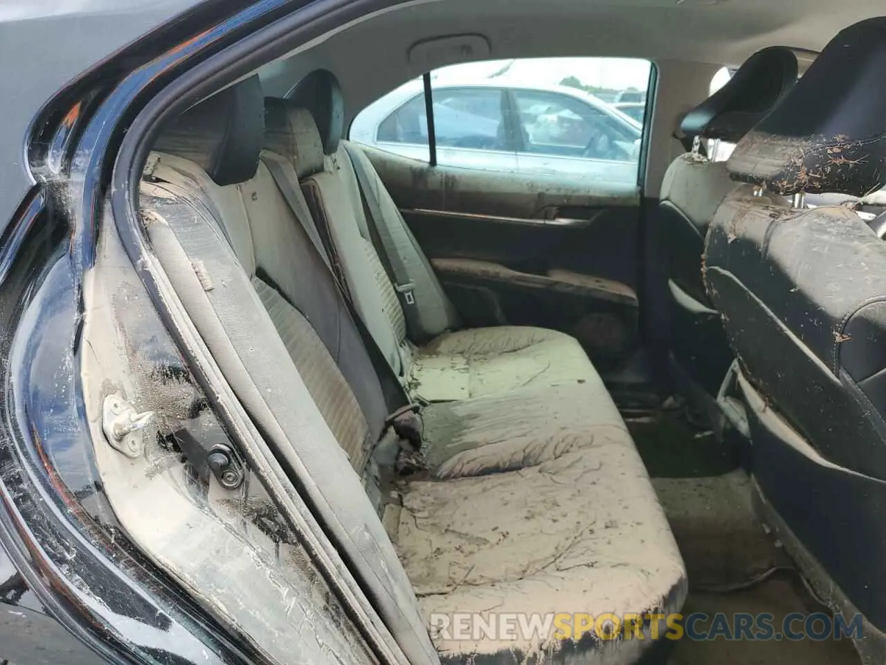 6 fotografías del automóvil dañado 4T1G11AK0LU314399 TOYOTA CAMRY 2020