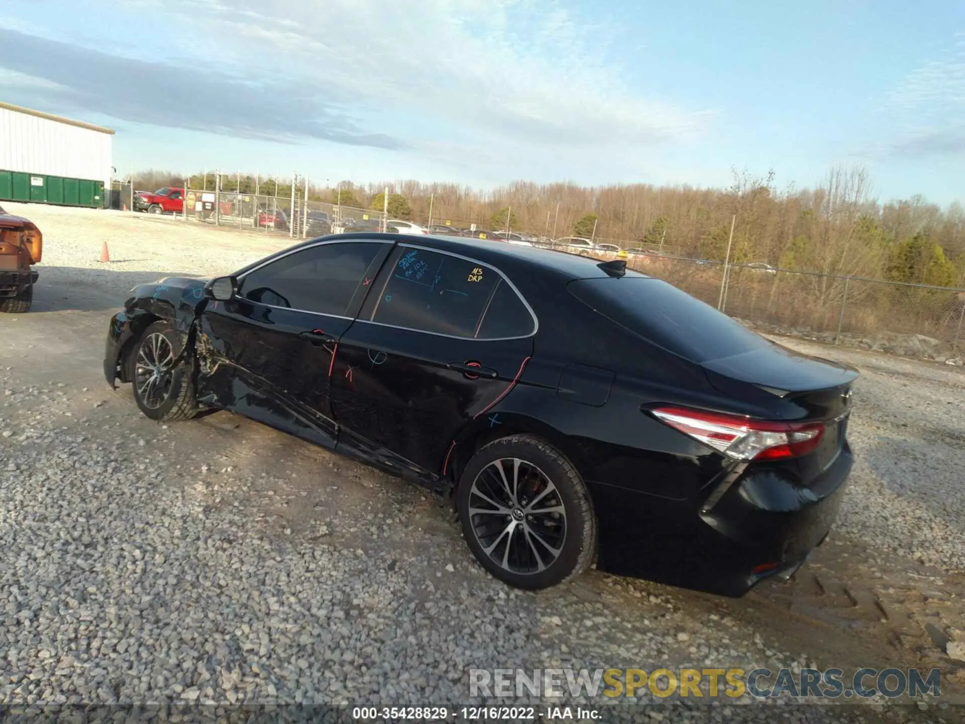 3 fotografías del automóvil dañado 4T1G11AK0LU316587 TOYOTA CAMRY 2020