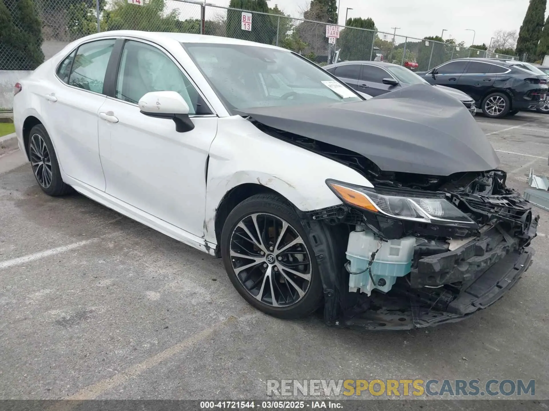 1 fotografías del automóvil dañado 4T1G11AK0LU338458 TOYOTA CAMRY 2020