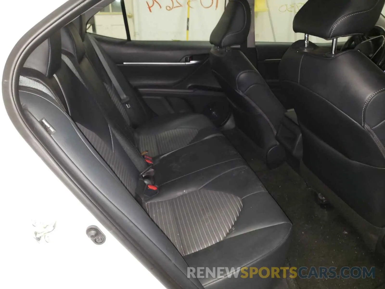 6 fotografías del automóvil dañado 4T1G11AK0LU345278 TOYOTA CAMRY 2020