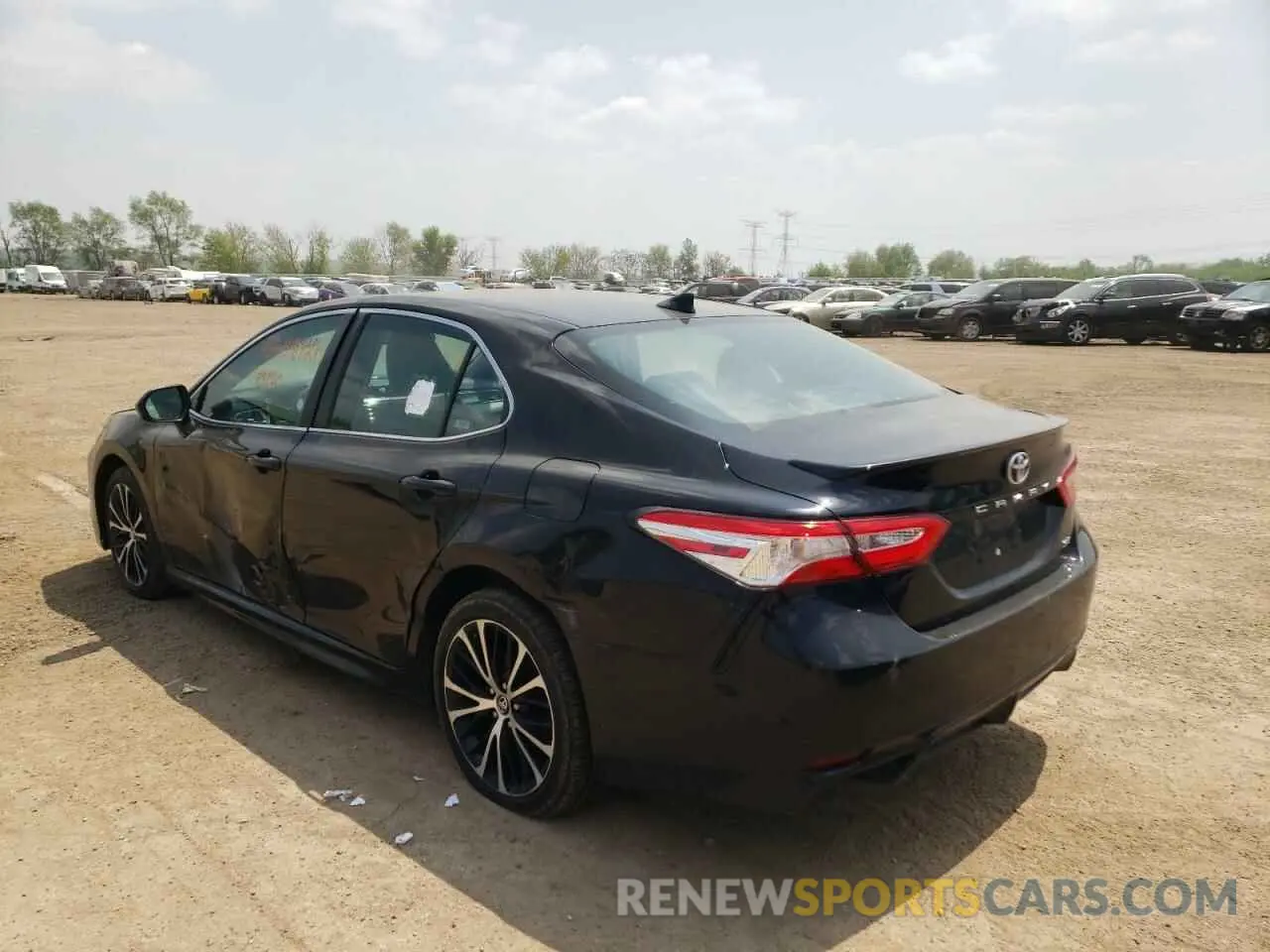 3 fotografías del automóvil dañado 4T1G11AK0LU355888 TOYOTA CAMRY 2020