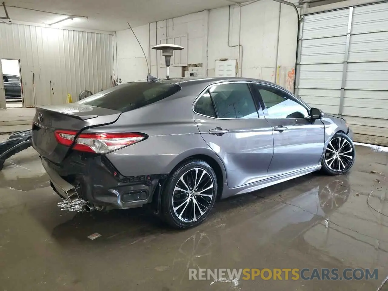 3 fotografías del automóvil dañado 4T1G11AK0LU371251 TOYOTA CAMRY 2020