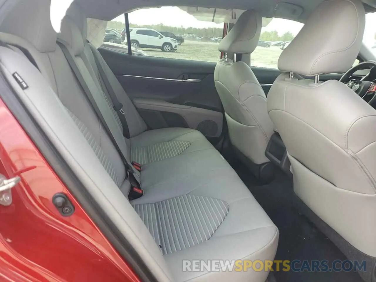 10 fotografías del automóvil dañado 4T1G11AK0LU396425 TOYOTA CAMRY 2020