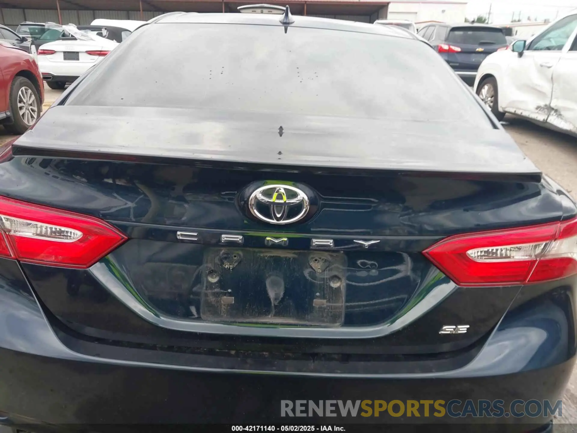 16 fotografías del automóvil dañado 4T1G11AK0LU870387 TOYOTA CAMRY 2020