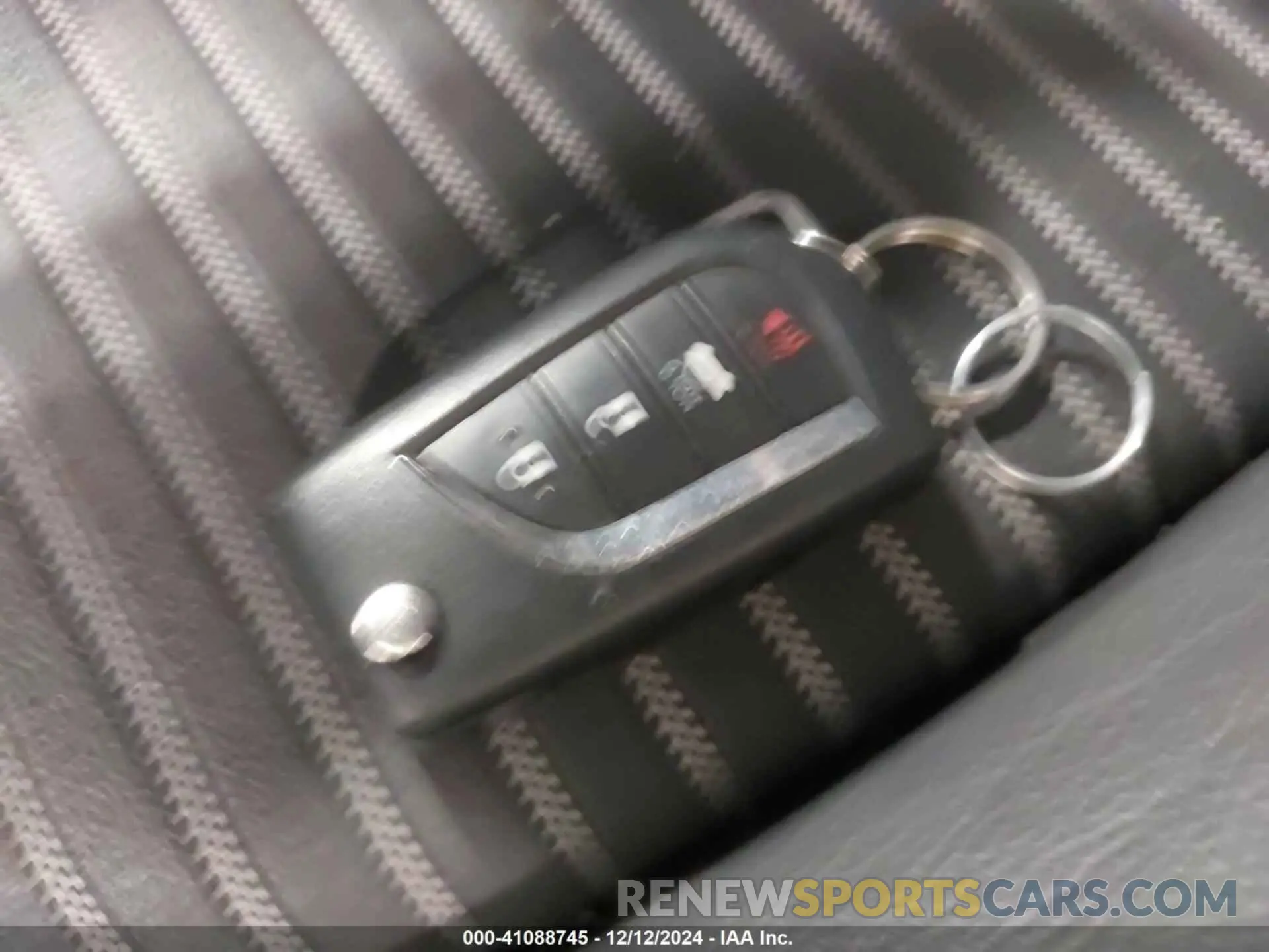 11 fotografías del automóvil dañado 4T1G11AK0LU890932 TOYOTA CAMRY 2020