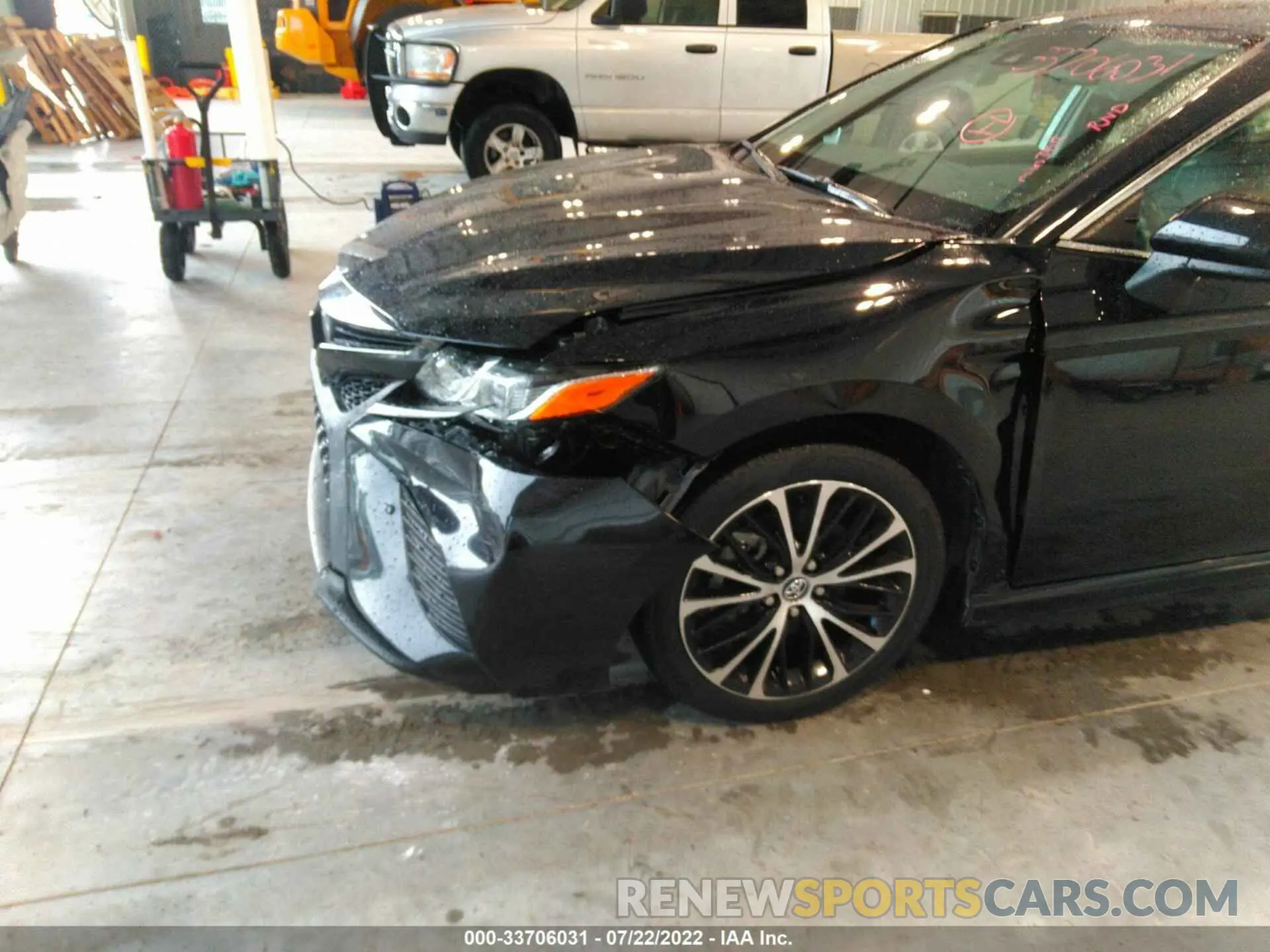6 fotografías del automóvil dañado 4T1G11AK0LU906059 TOYOTA CAMRY 2020