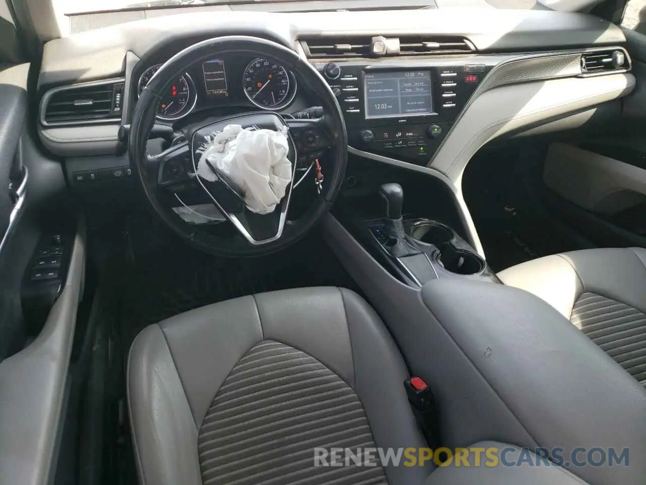 8 fotografías del automóvil dañado 4T1G11AK0LU912282 TOYOTA CAMRY 2020