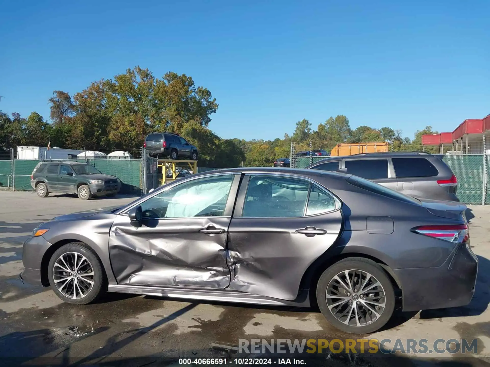 14 fotografías del automóvil dañado 4T1G11AK0LU928644 TOYOTA CAMRY 2020