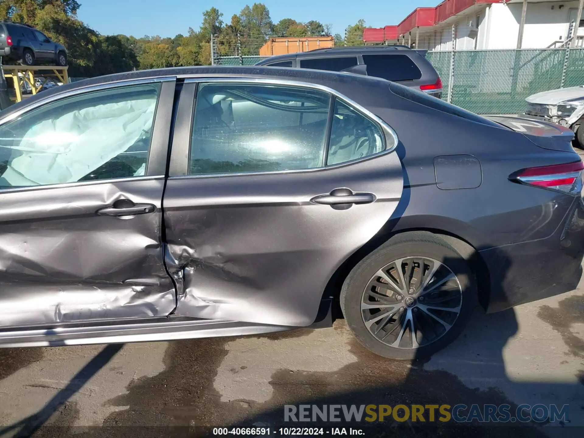 17 fotografías del automóvil dañado 4T1G11AK0LU928644 TOYOTA CAMRY 2020