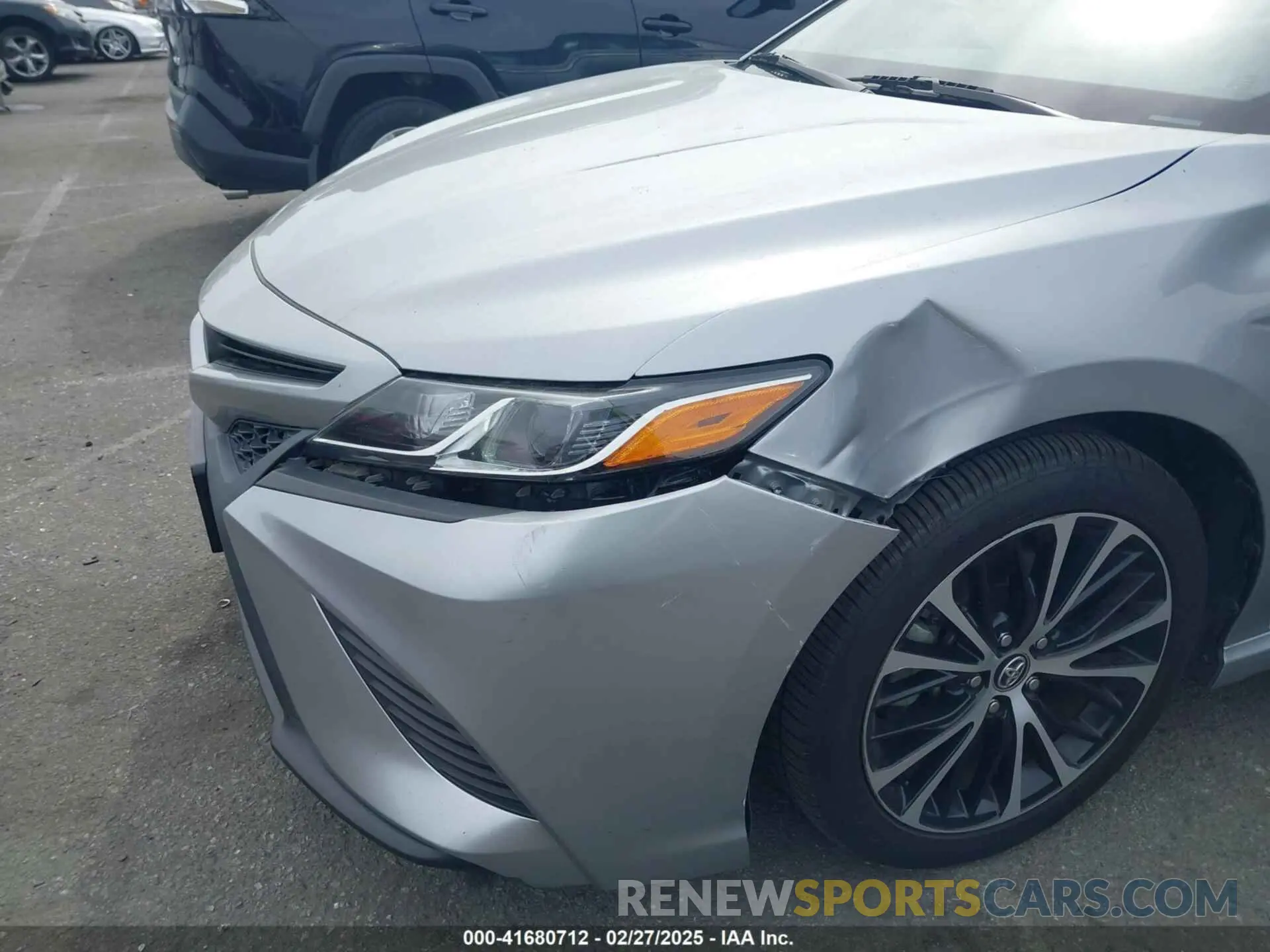 17 fotografías del automóvil dañado 4T1G11AK0LU943547 TOYOTA CAMRY 2020