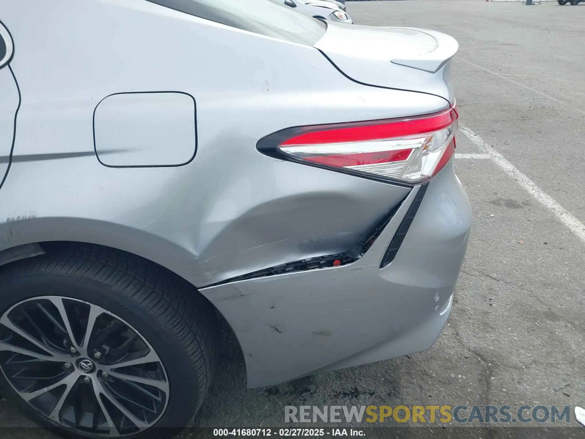 6 fotografías del automóvil dañado 4T1G11AK0LU943547 TOYOTA CAMRY 2020