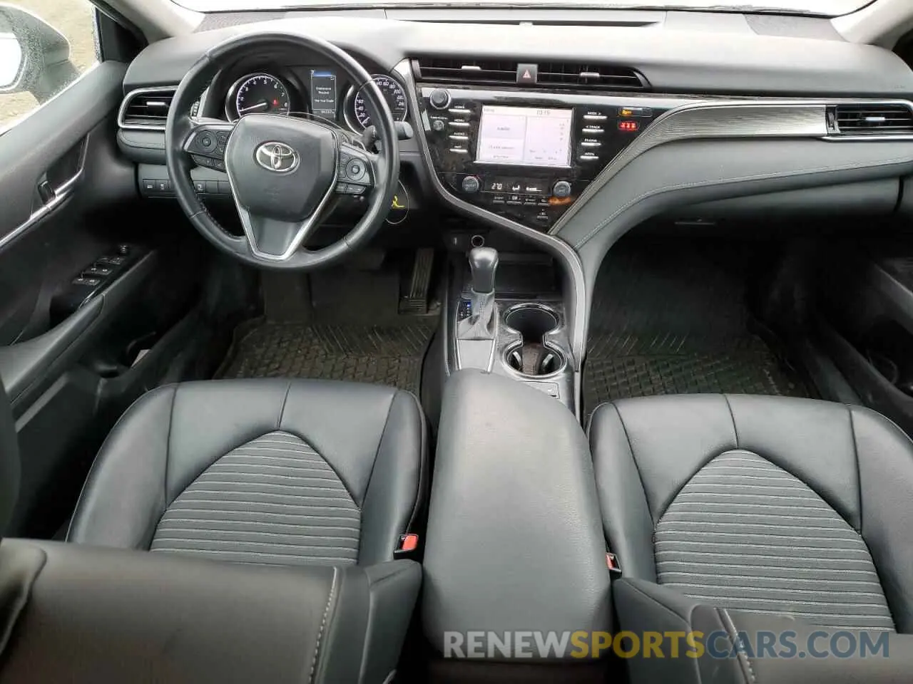 8 fotografías del automóvil dañado 4T1G11AK0LU947047 TOYOTA CAMRY 2020