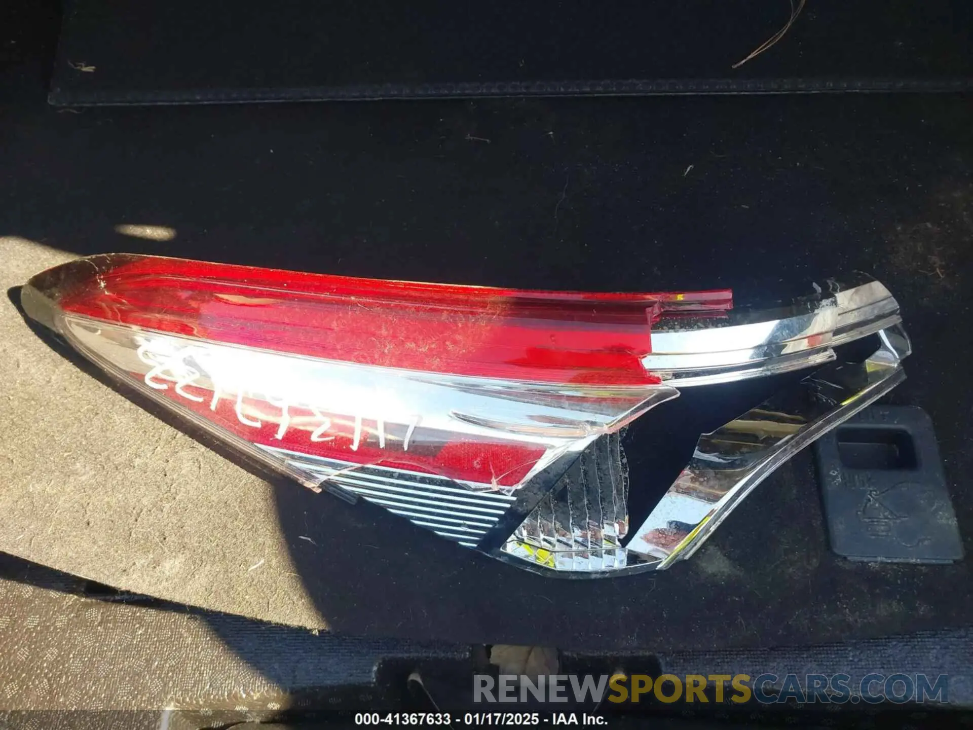 12 fotografías del automóvil dañado 4T1G11AK0LU947968 TOYOTA CAMRY 2020