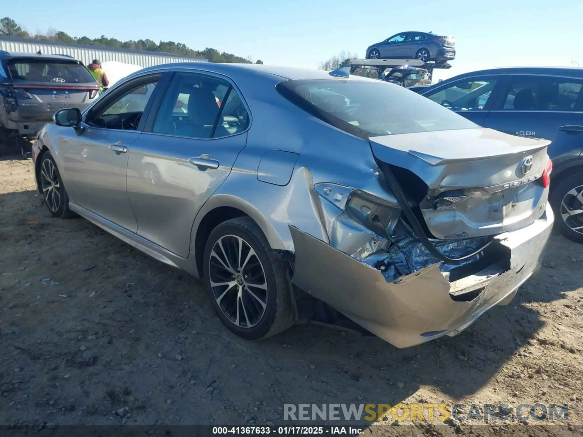 3 fotografías del automóvil dañado 4T1G11AK0LU947968 TOYOTA CAMRY 2020