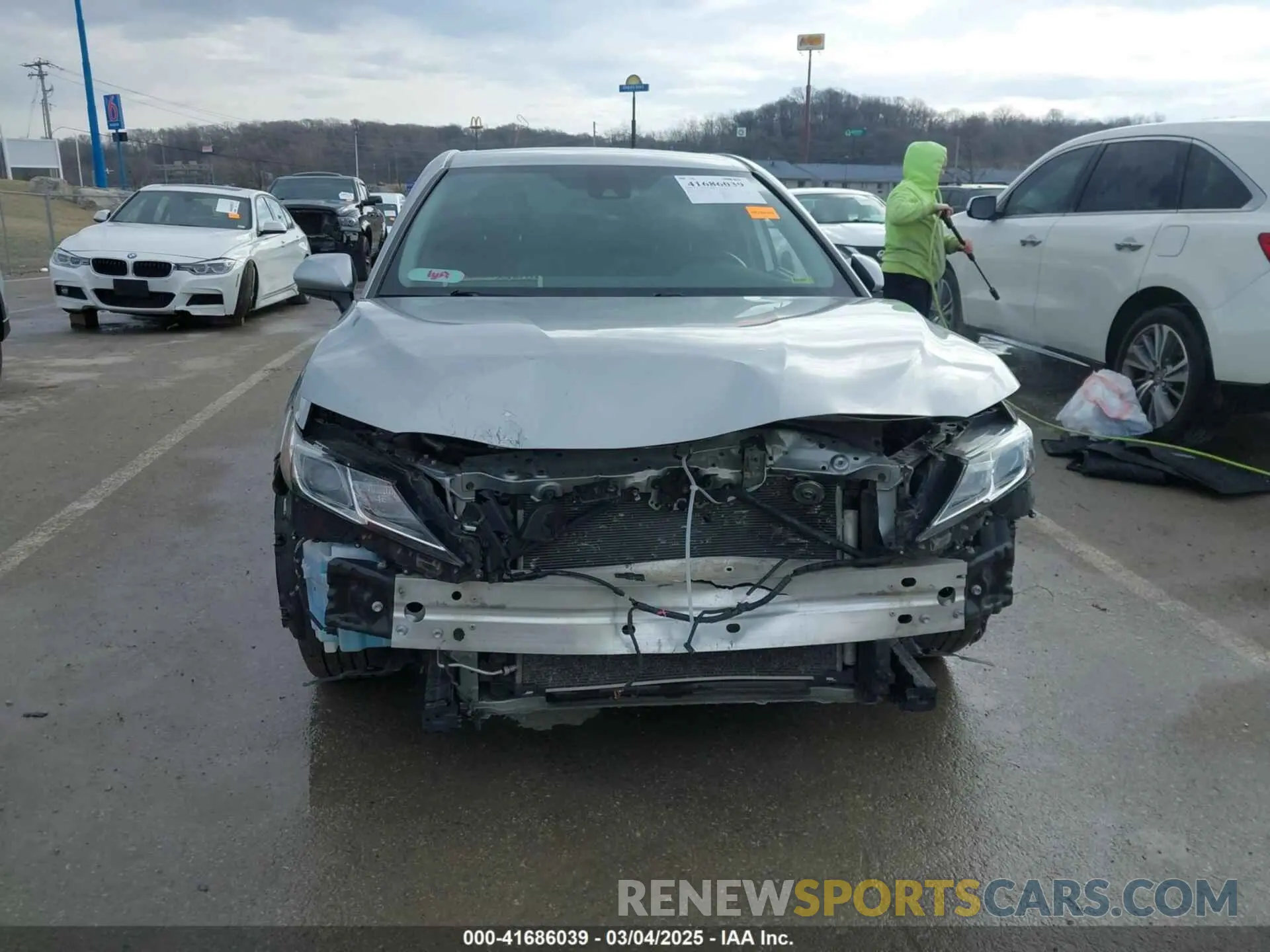 12 fotografías del automóvil dañado 4T1G11AK0LU978895 TOYOTA CAMRY 2020