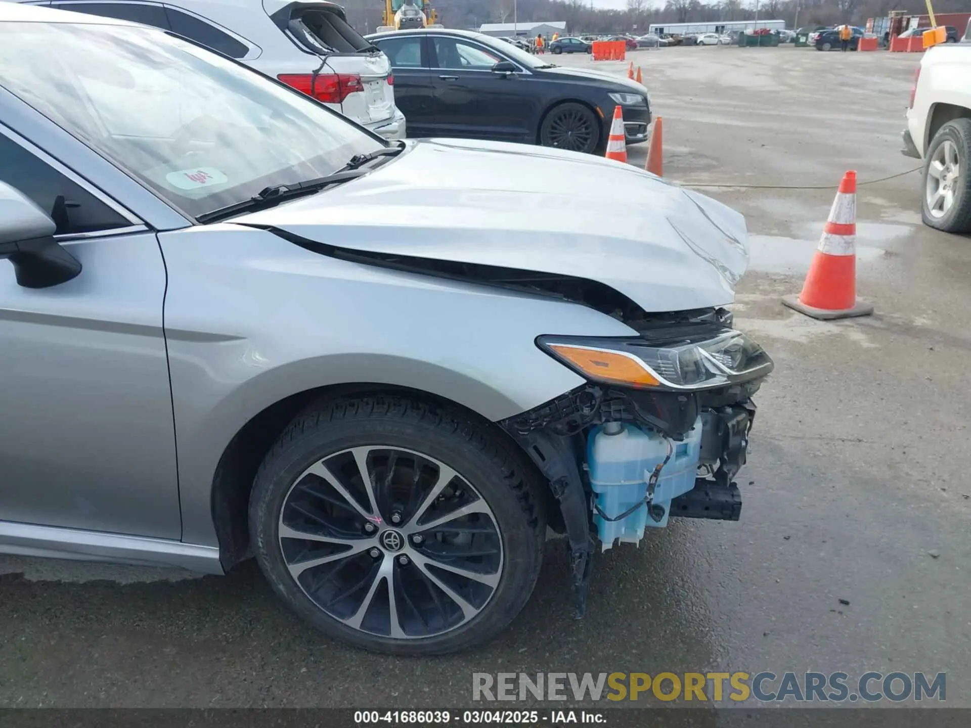 18 fotografías del automóvil dañado 4T1G11AK0LU978895 TOYOTA CAMRY 2020