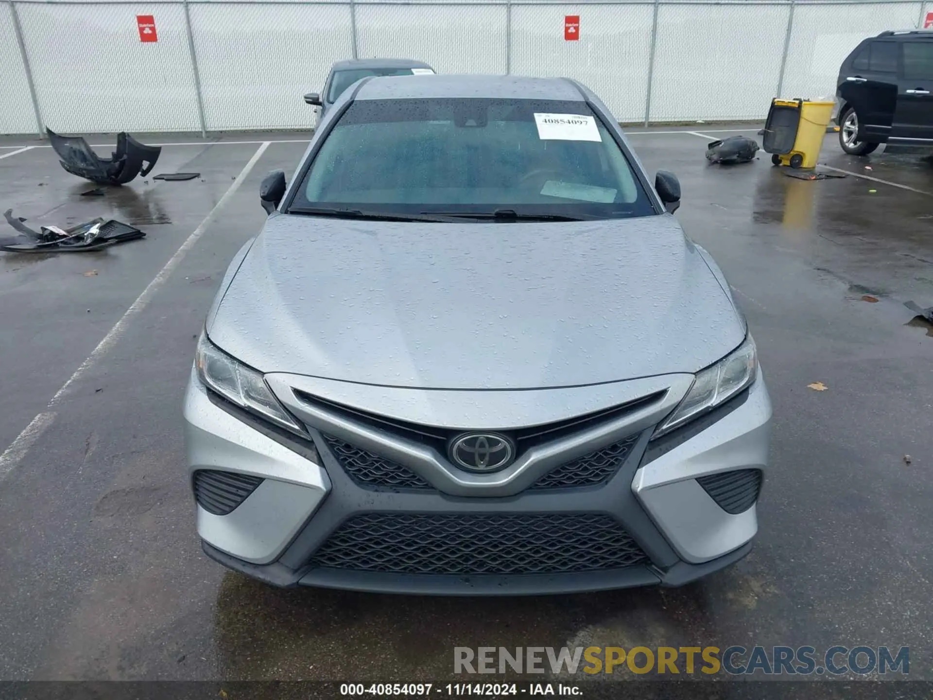 13 fotografías del automóvil dañado 4T1G11AK1LU301046 TOYOTA CAMRY 2020
