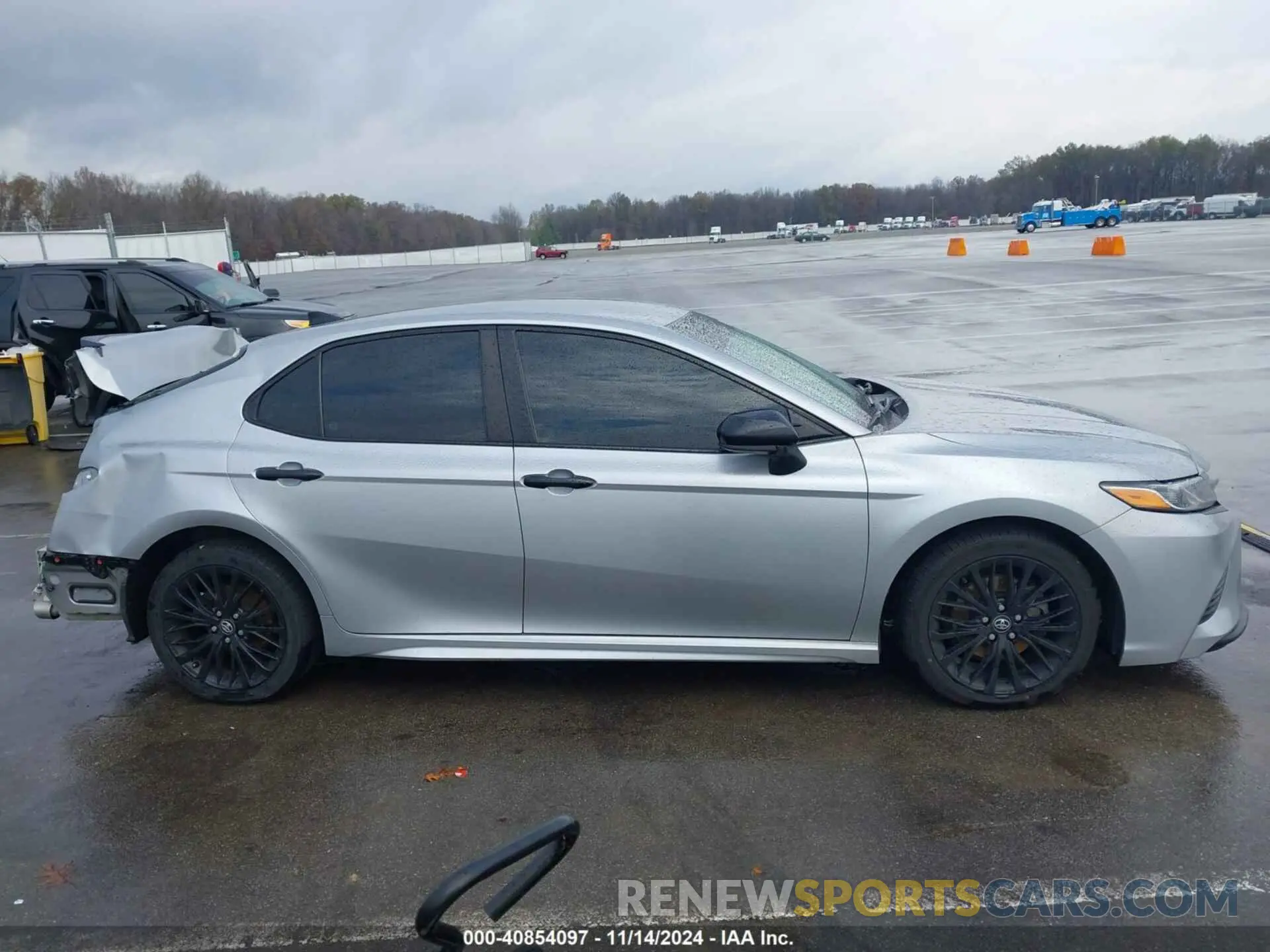14 fotografías del automóvil dañado 4T1G11AK1LU301046 TOYOTA CAMRY 2020