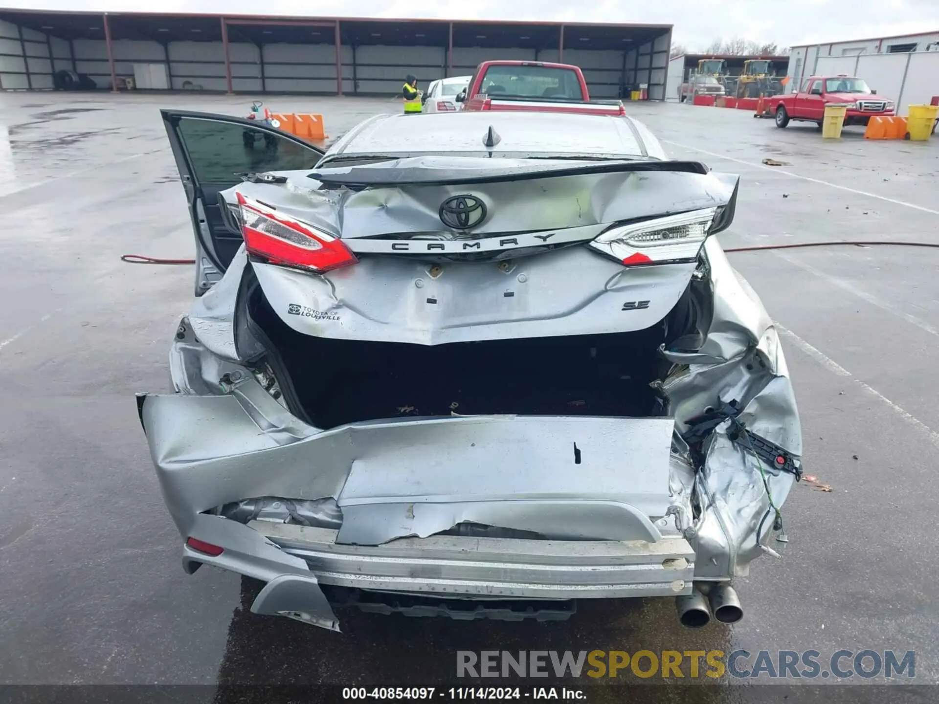 6 fotografías del automóvil dañado 4T1G11AK1LU301046 TOYOTA CAMRY 2020