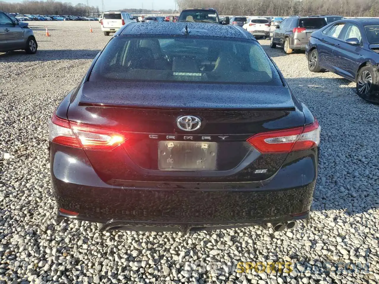 6 fotografías del automóvil dañado 4T1G11AK1LU315495 TOYOTA CAMRY 2020