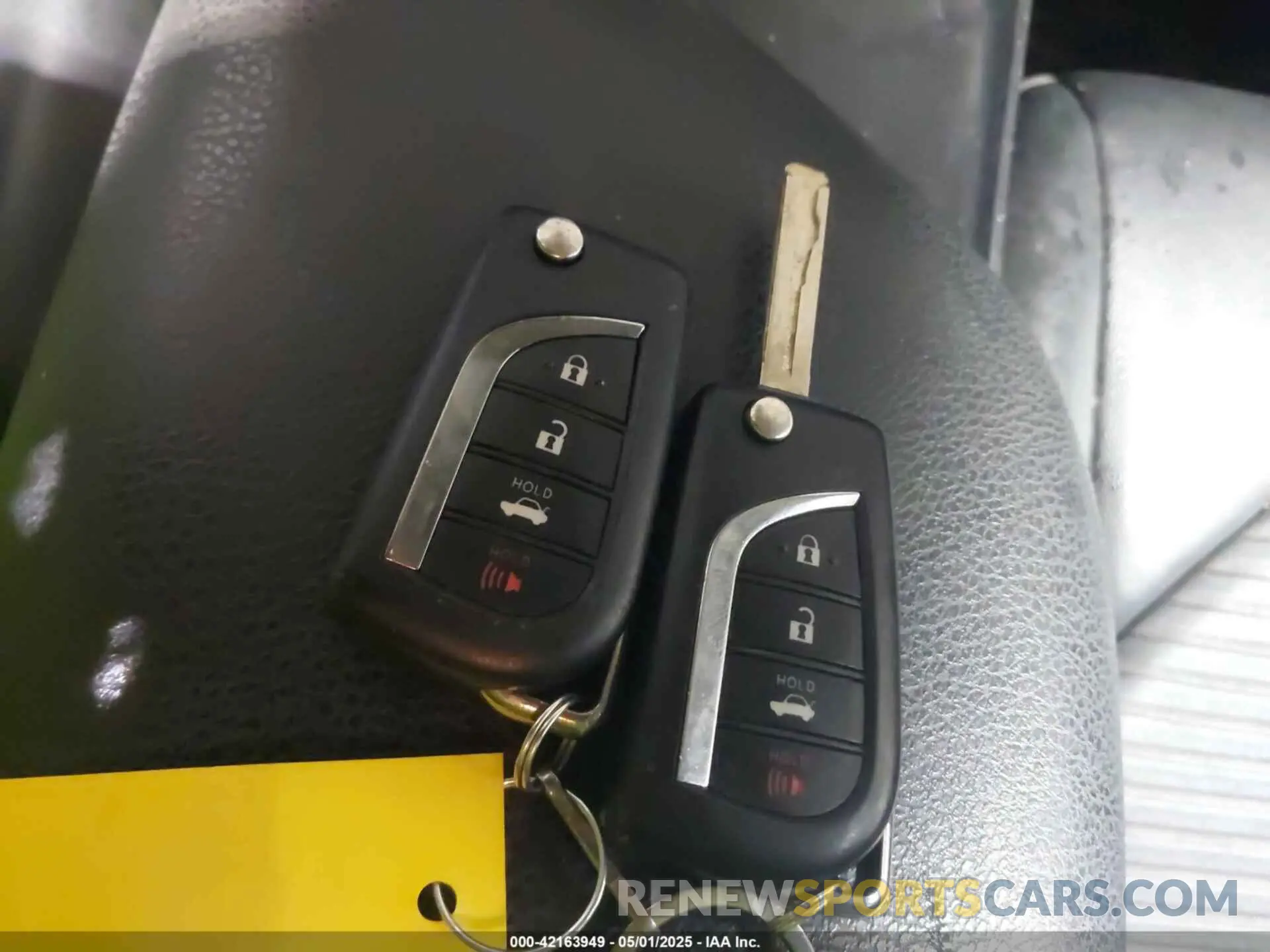 11 fotografías del automóvil dañado 4T1G11AK1LU326528 TOYOTA CAMRY 2020