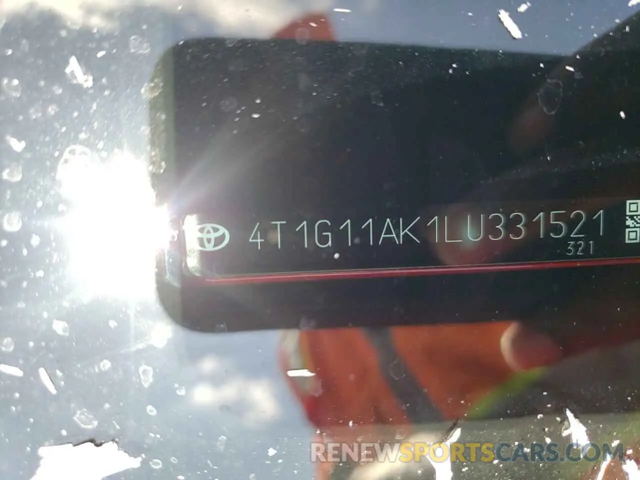 10 fotografías del automóvil dañado 4T1G11AK1LU331521 TOYOTA CAMRY 2020