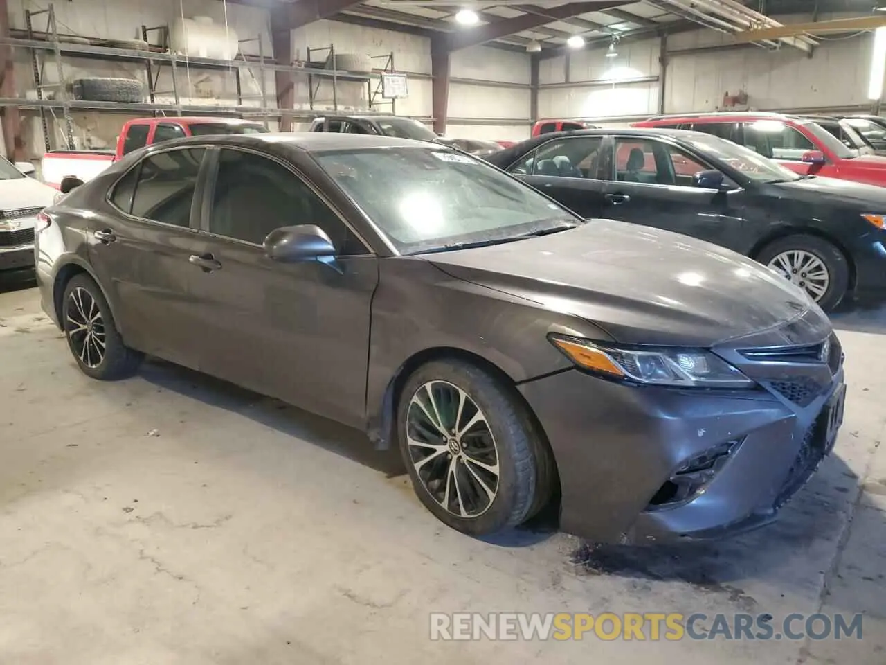 4 fotografías del automóvil dañado 4T1G11AK1LU335052 TOYOTA CAMRY 2020