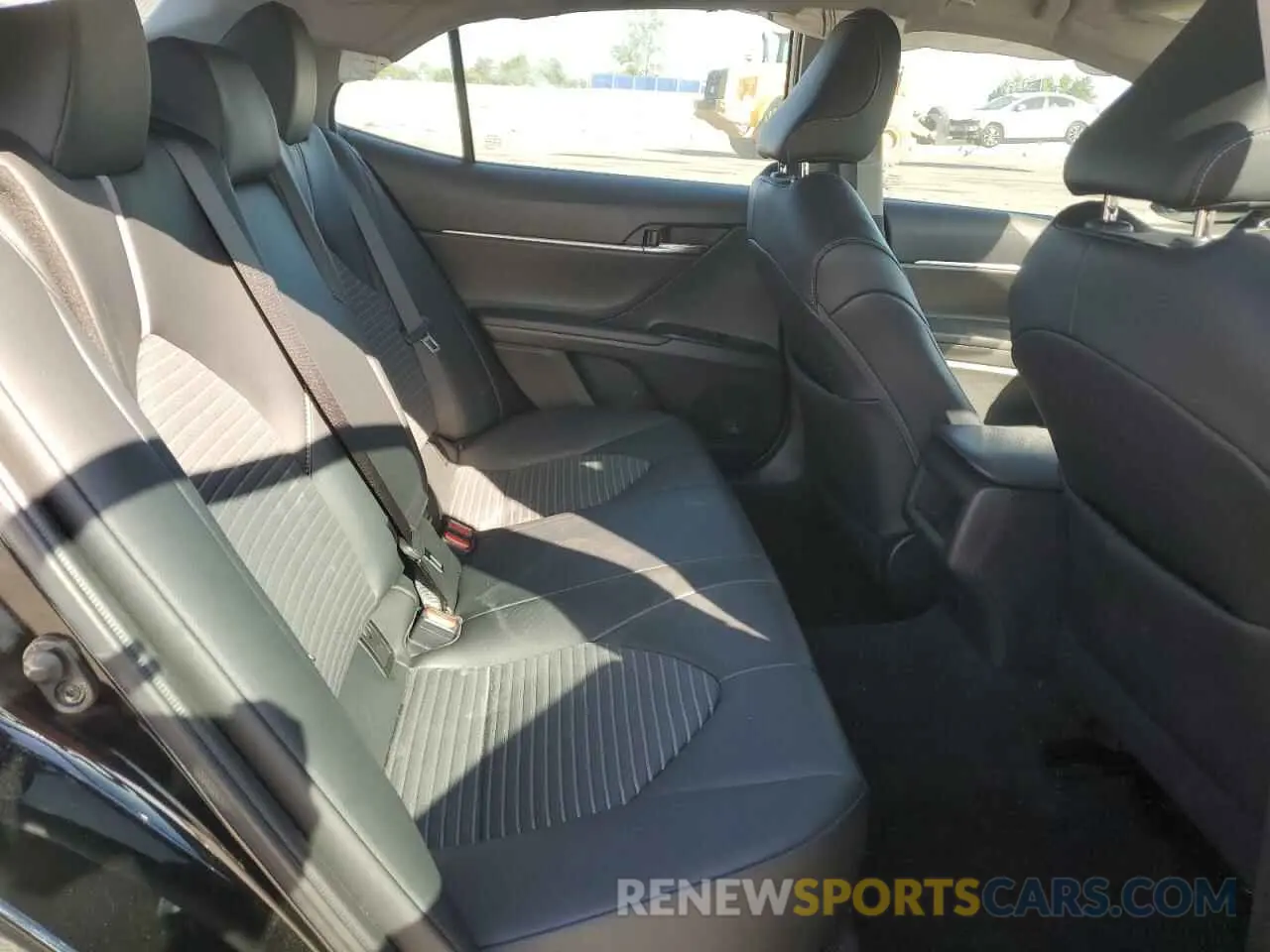 11 fotografías del automóvil dañado 4T1G11AK1LU339988 TOYOTA CAMRY 2020
