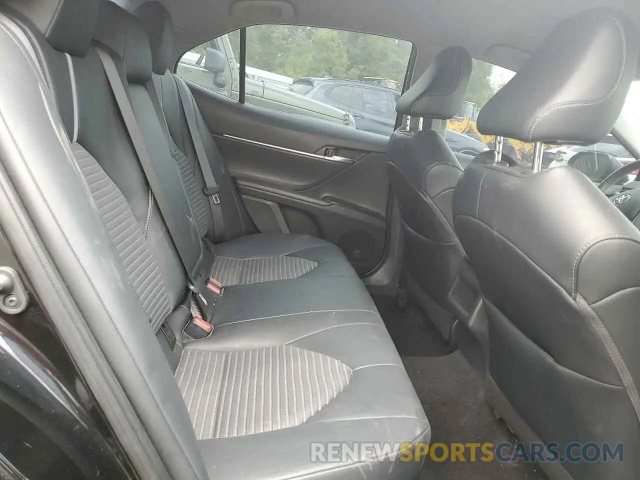 10 fotografías del automóvil dañado 4T1G11AK1LU360274 TOYOTA CAMRY 2020