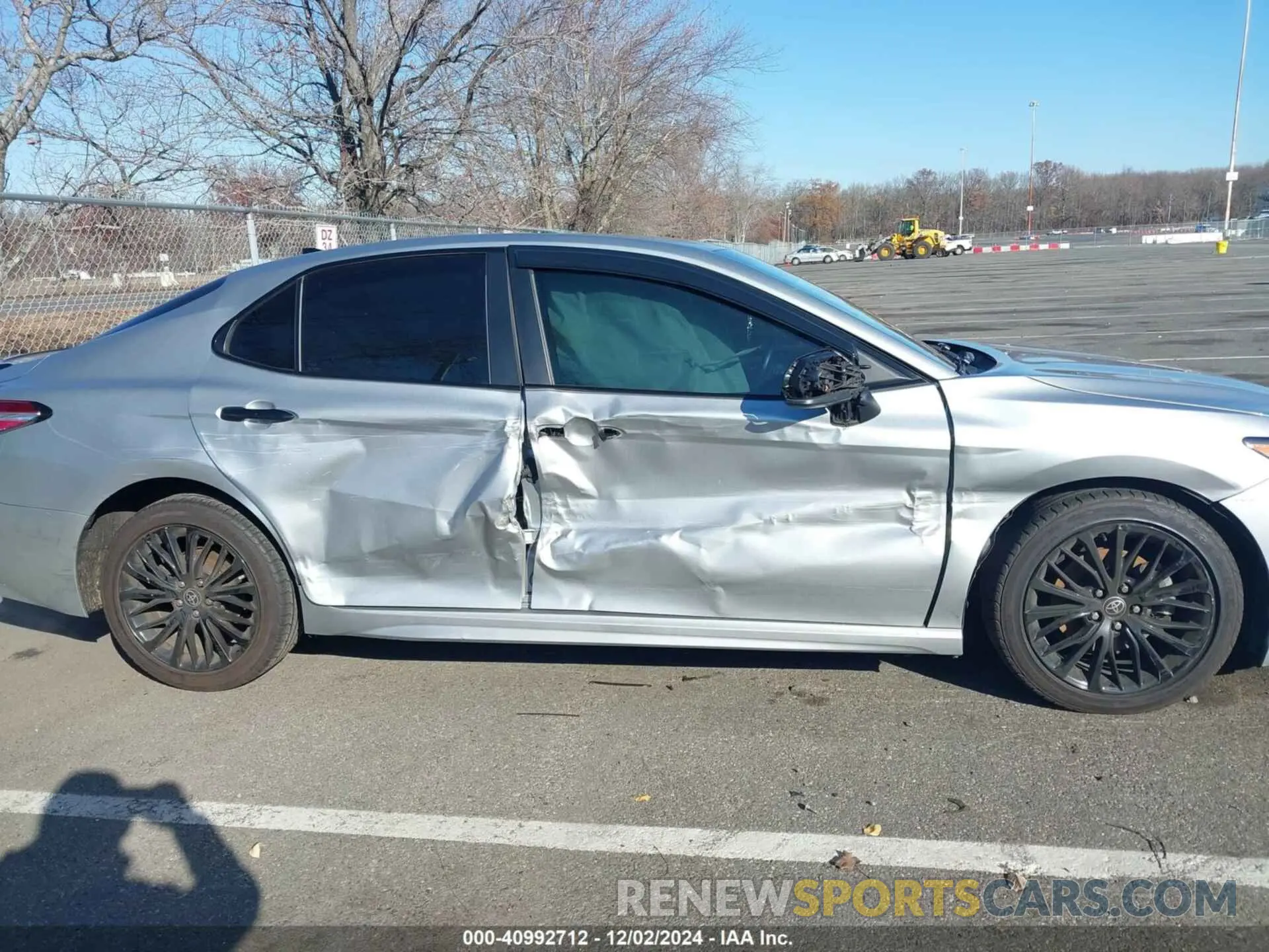 17 fotografías del automóvil dañado 4T1G11AK1LU363689 TOYOTA CAMRY 2020