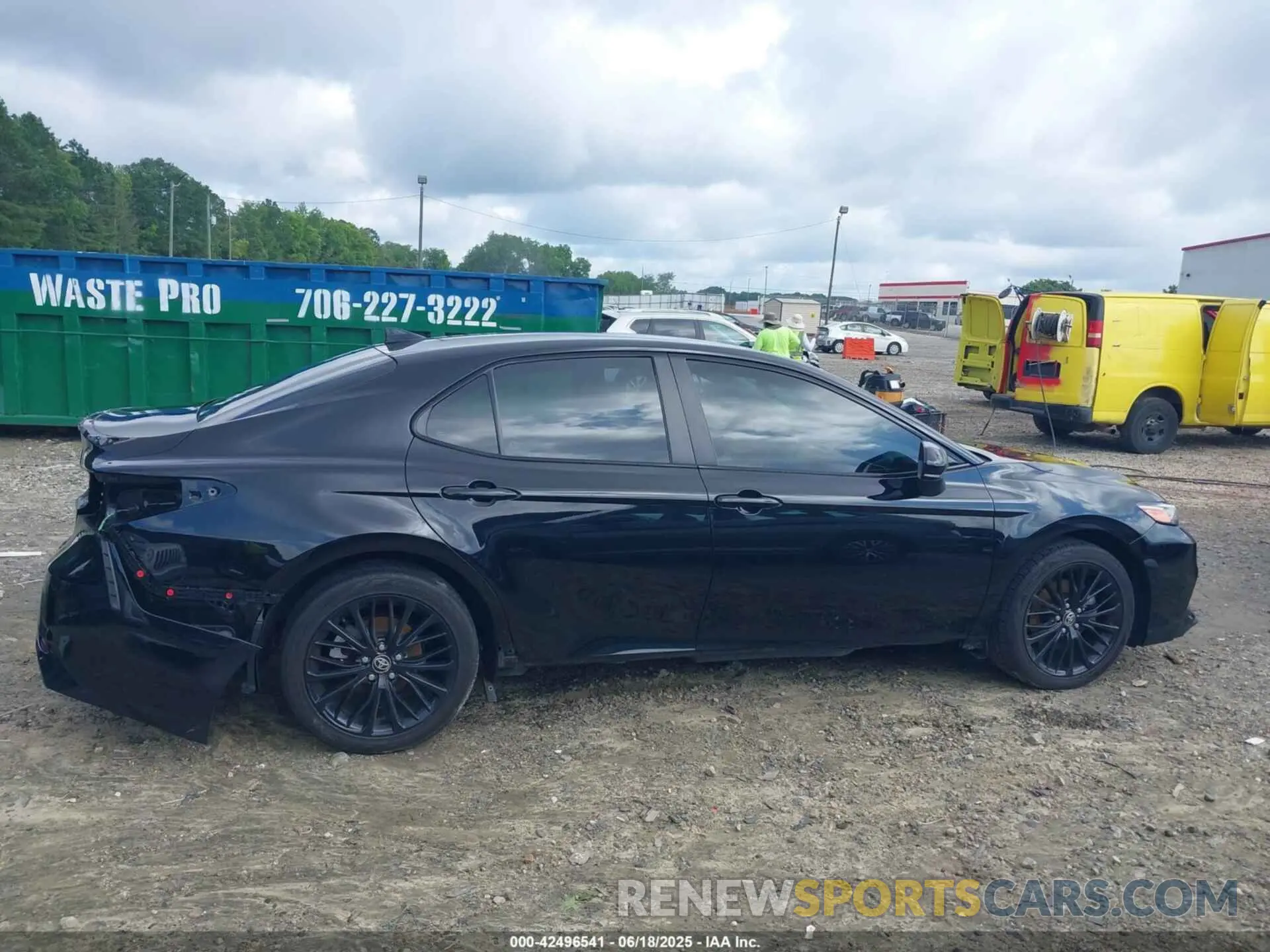14 fotografías del automóvil dañado 4T1G11AK1LU369525 TOYOTA CAMRY 2020