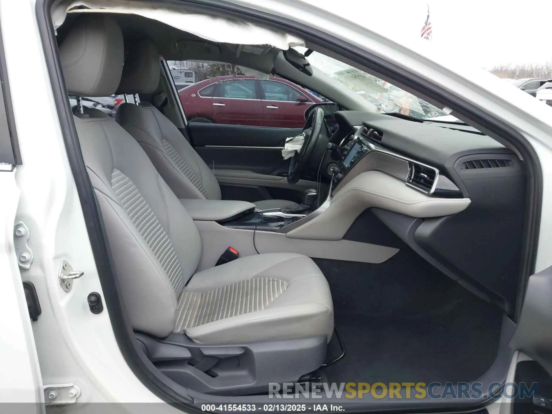 5 fotografías del automóvil dañado 4T1G11AK1LU380458 TOYOTA CAMRY 2020