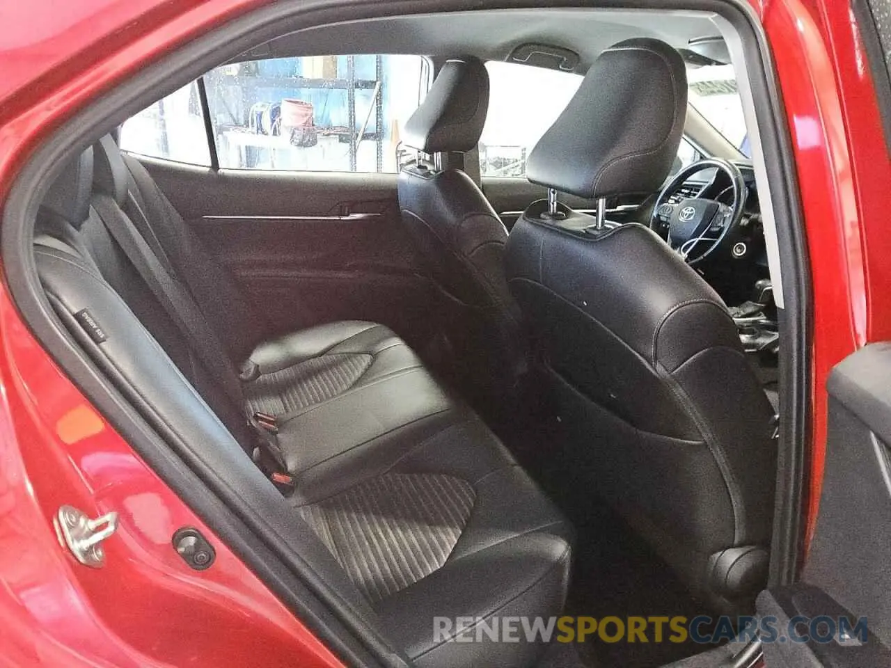 10 fotografías del automóvil dañado 4T1G11AK1LU394652 TOYOTA CAMRY 2020