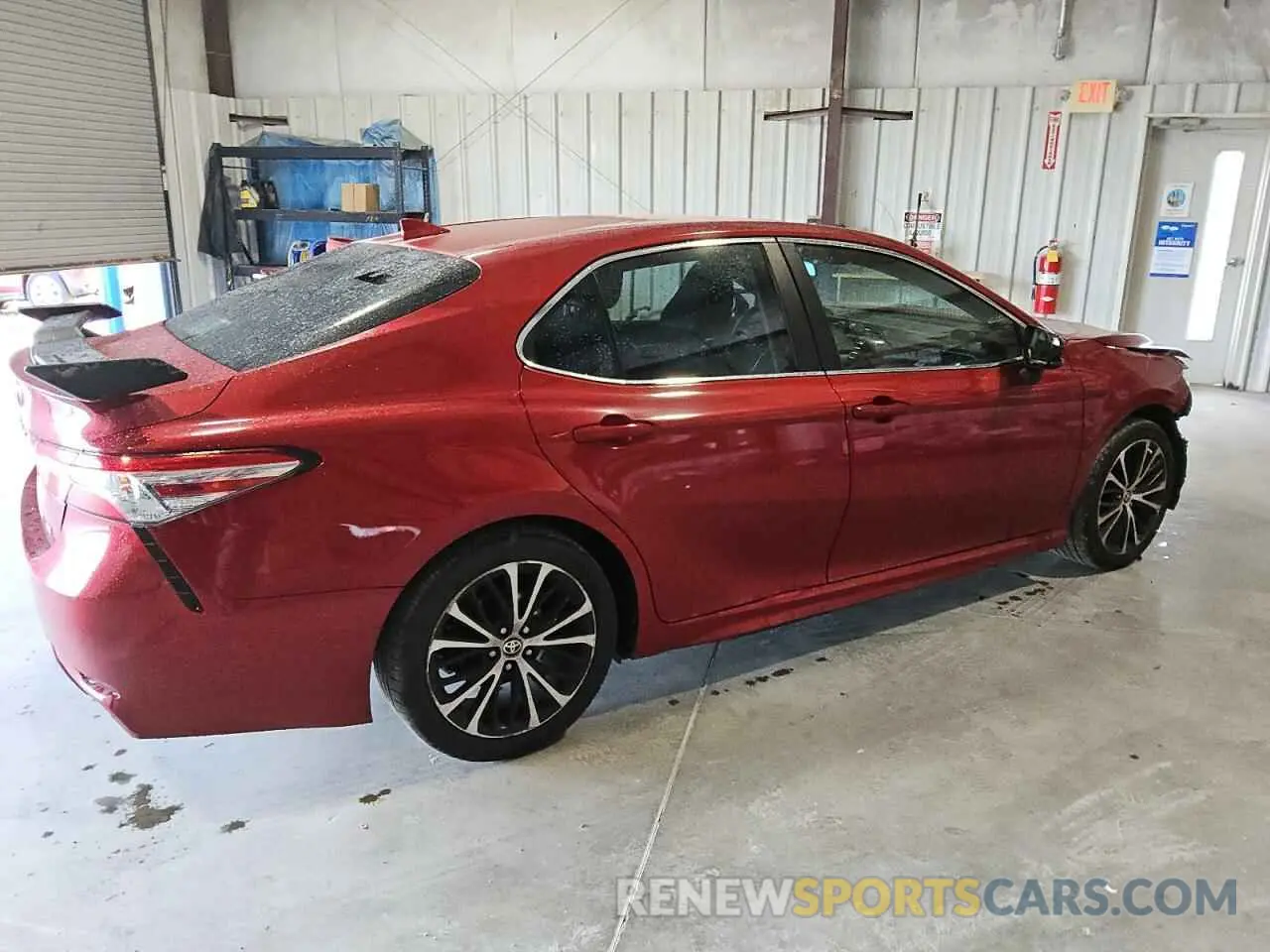 3 fotografías del automóvil dañado 4T1G11AK1LU394652 TOYOTA CAMRY 2020