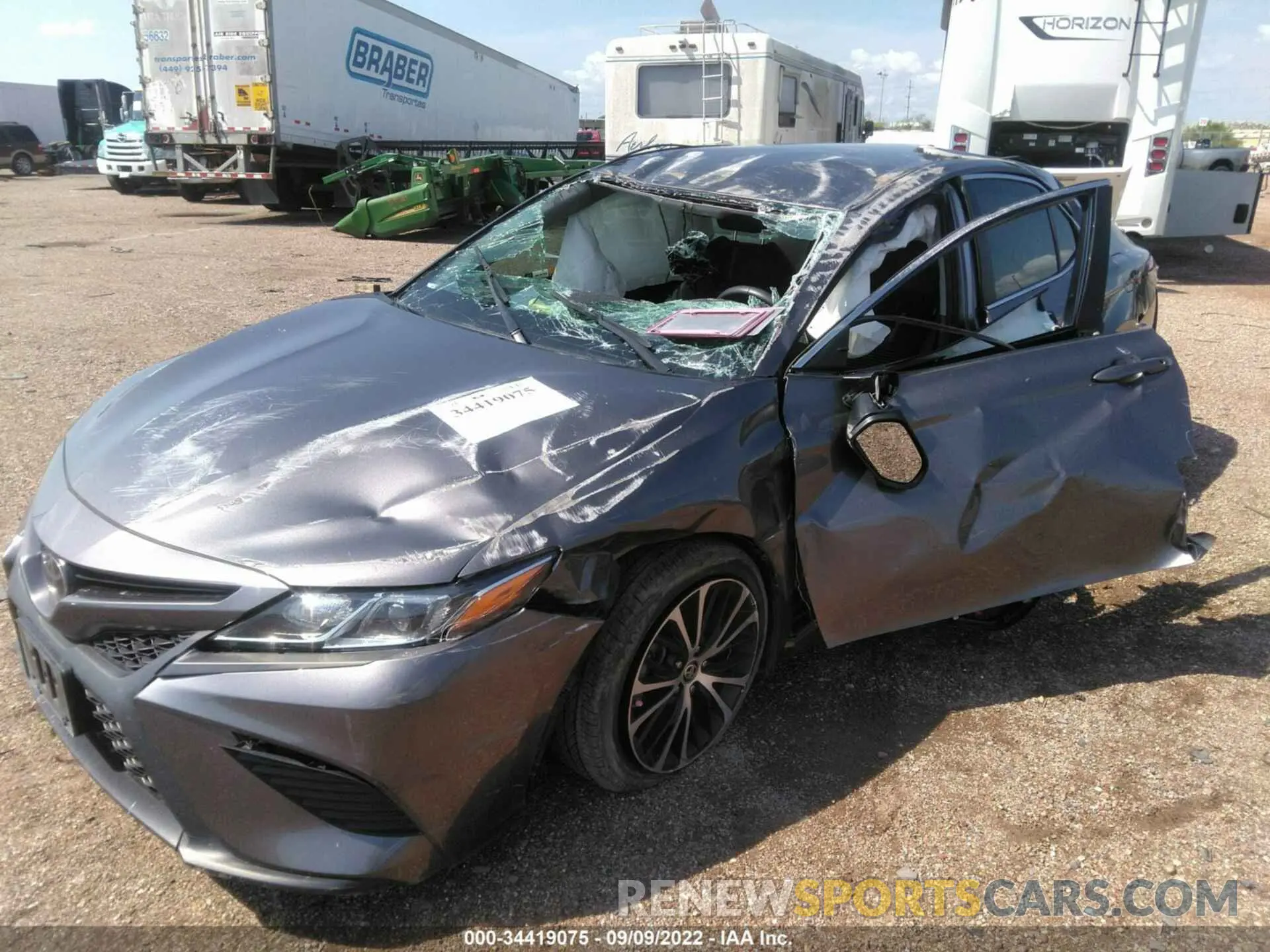 6 fotografías del automóvil dañado 4T1G11AK1LU506897 TOYOTA CAMRY 2020