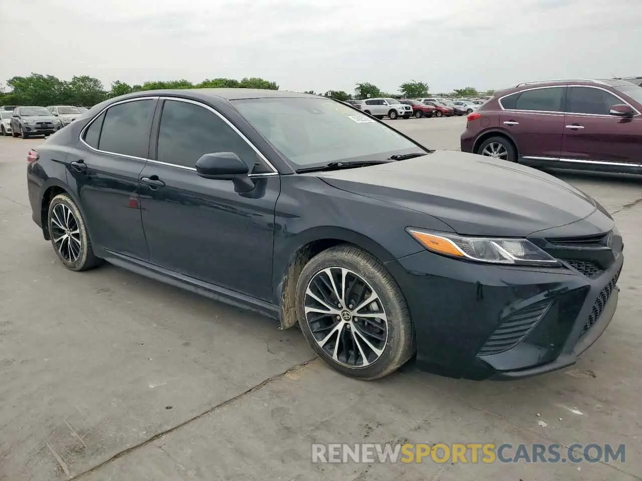 4 fotografías del automóvil dañado 4T1G11AK1LU508648 TOYOTA CAMRY 2020