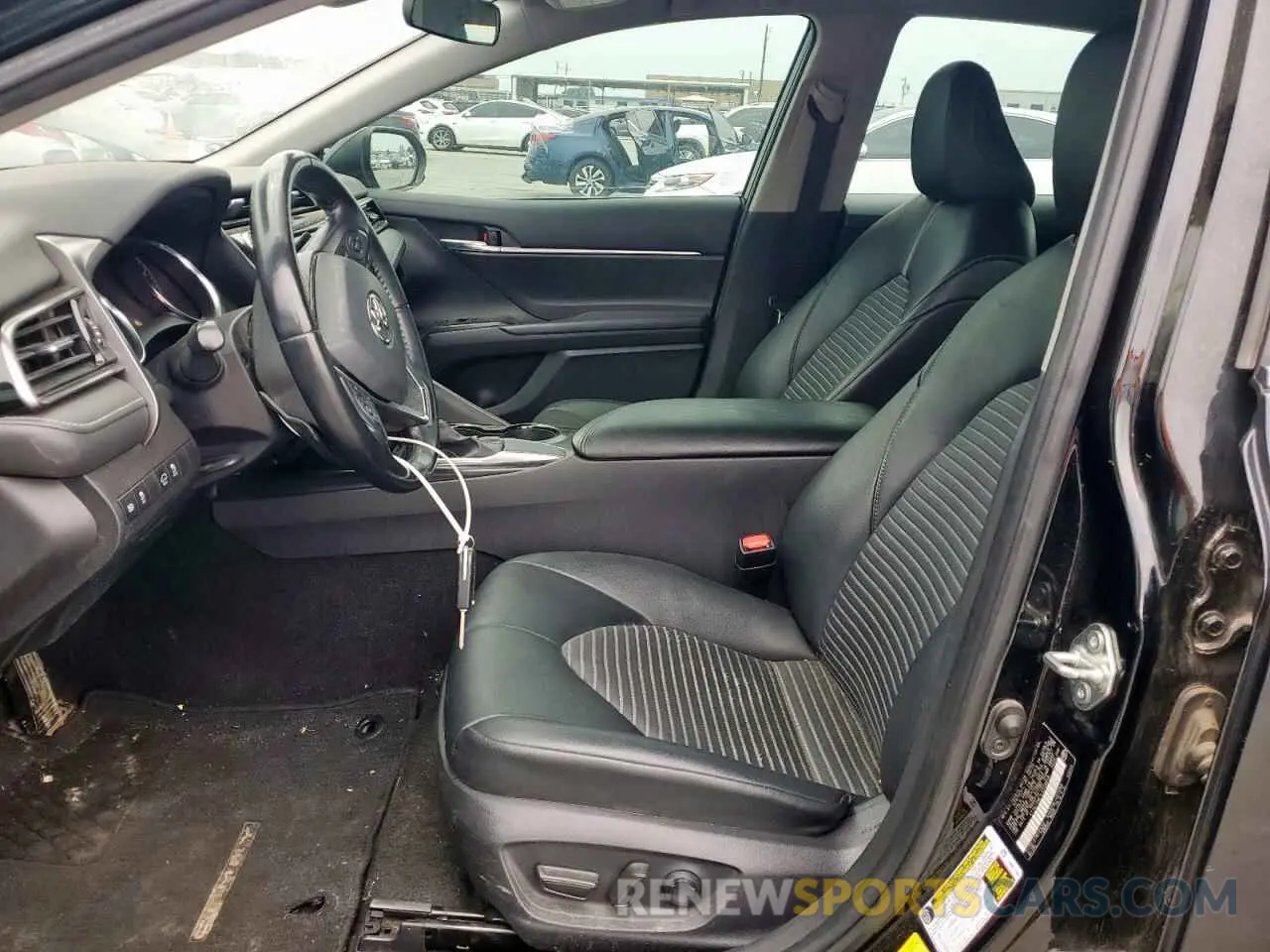 7 fotografías del automóvil dañado 4T1G11AK1LU508648 TOYOTA CAMRY 2020