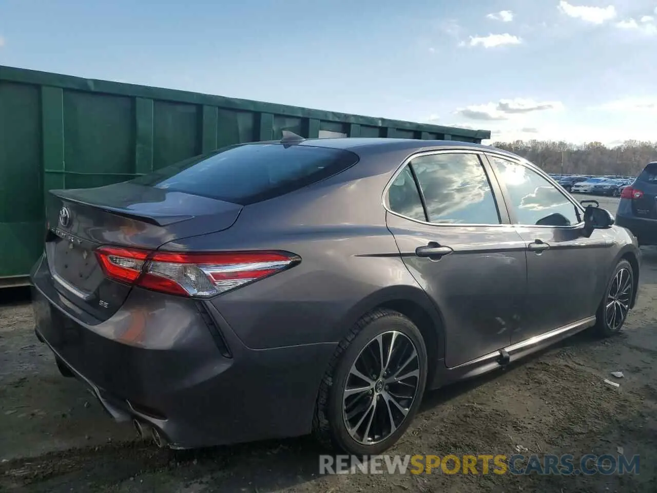 3 fotografías del automóvil dañado 4T1G11AK1LU917054 TOYOTA CAMRY 2020