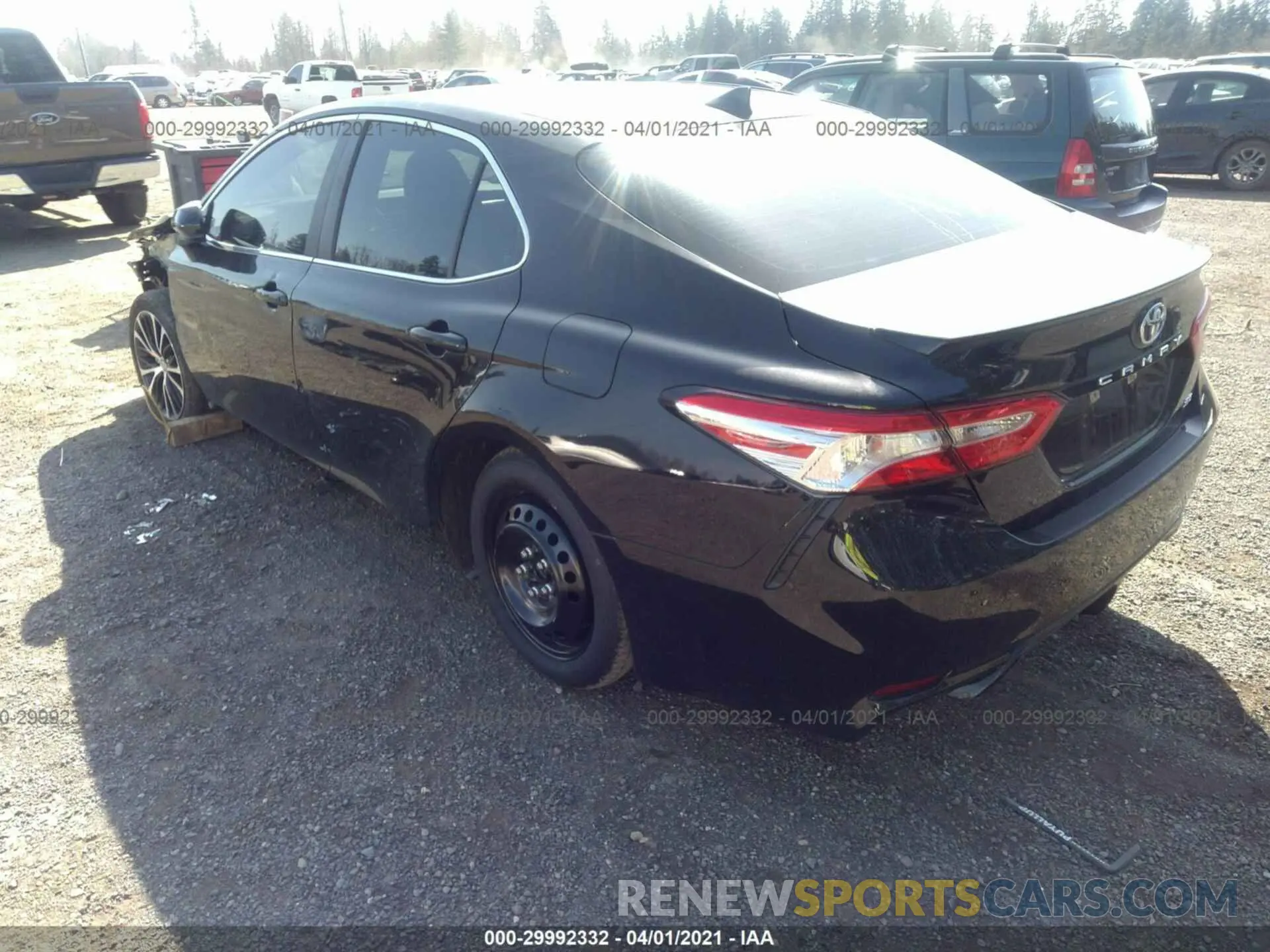 3 fotografías del automóvil dañado 4T1G11AK1LU954539 TOYOTA CAMRY 2020