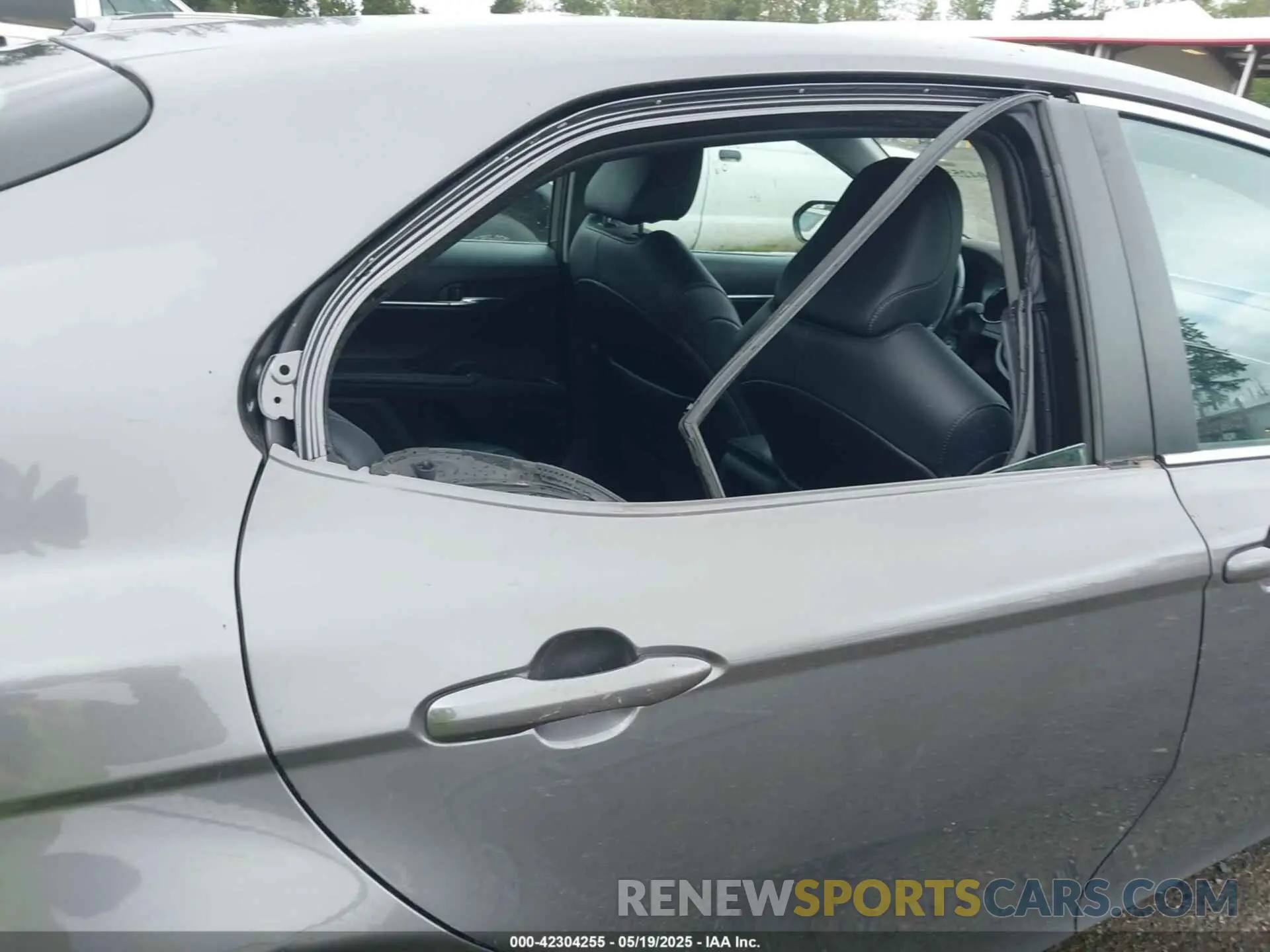 19 fotografías del automóvil dañado 4T1G11AK1LU983345 TOYOTA CAMRY 2020