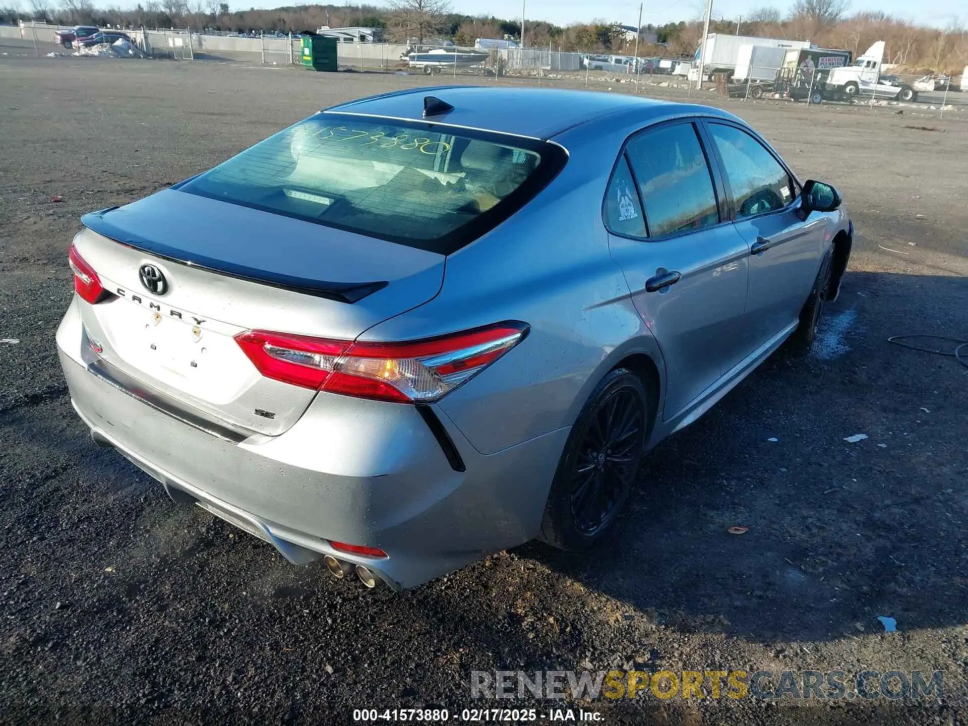 4 fotografías del automóvil dañado 4T1G11AK2LU301556 TOYOTA CAMRY 2020