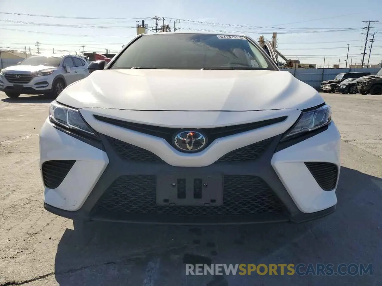5 fotografías del automóvil dañado 4T1G11AK2LU304571 TOYOTA CAMRY 2020