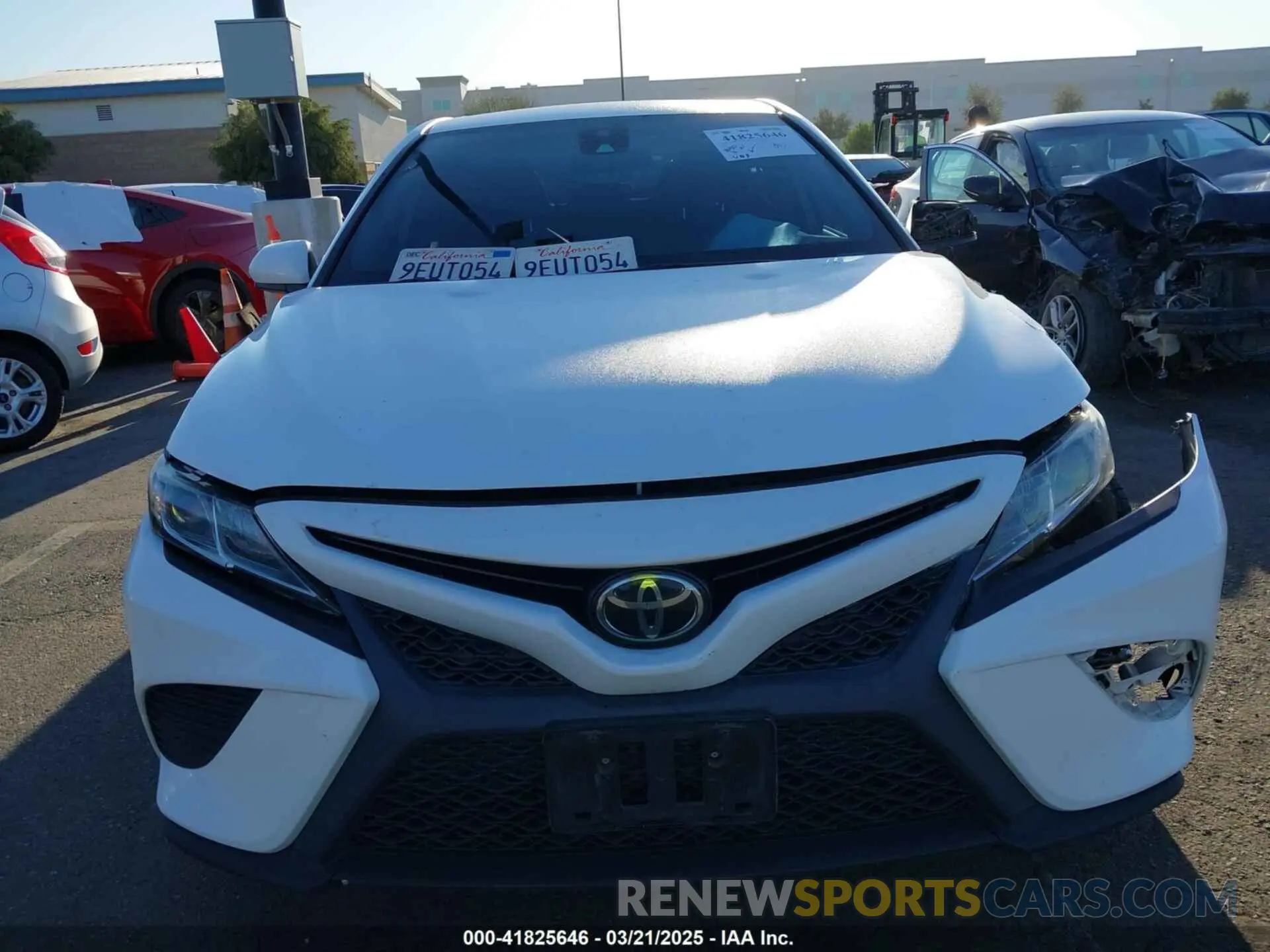 11 fotografías del automóvil dañado 4T1G11AK2LU329941 TOYOTA CAMRY 2020