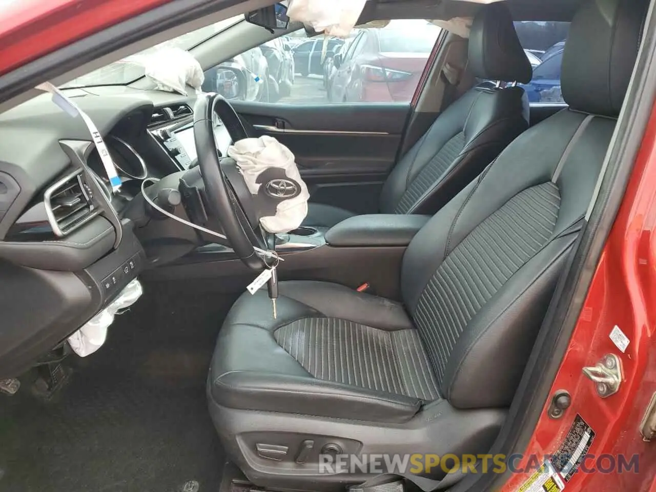 7 fotografías del automóvil dañado 4T1G11AK2LU331401 TOYOTA CAMRY 2020