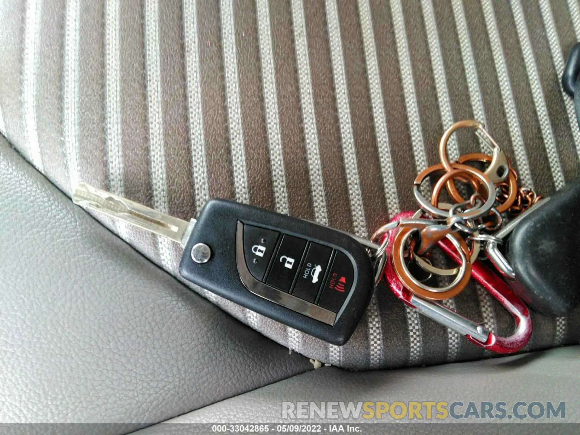 11 fotografías del automóvil dañado 4T1G11AK2LU338168 TOYOTA CAMRY 2020