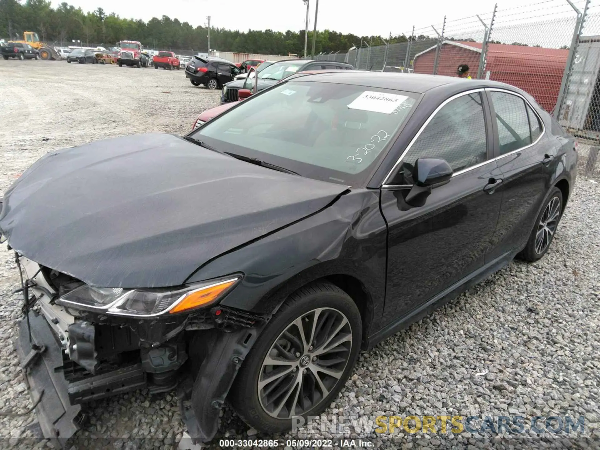 2 fotografías del automóvil dañado 4T1G11AK2LU338168 TOYOTA CAMRY 2020
