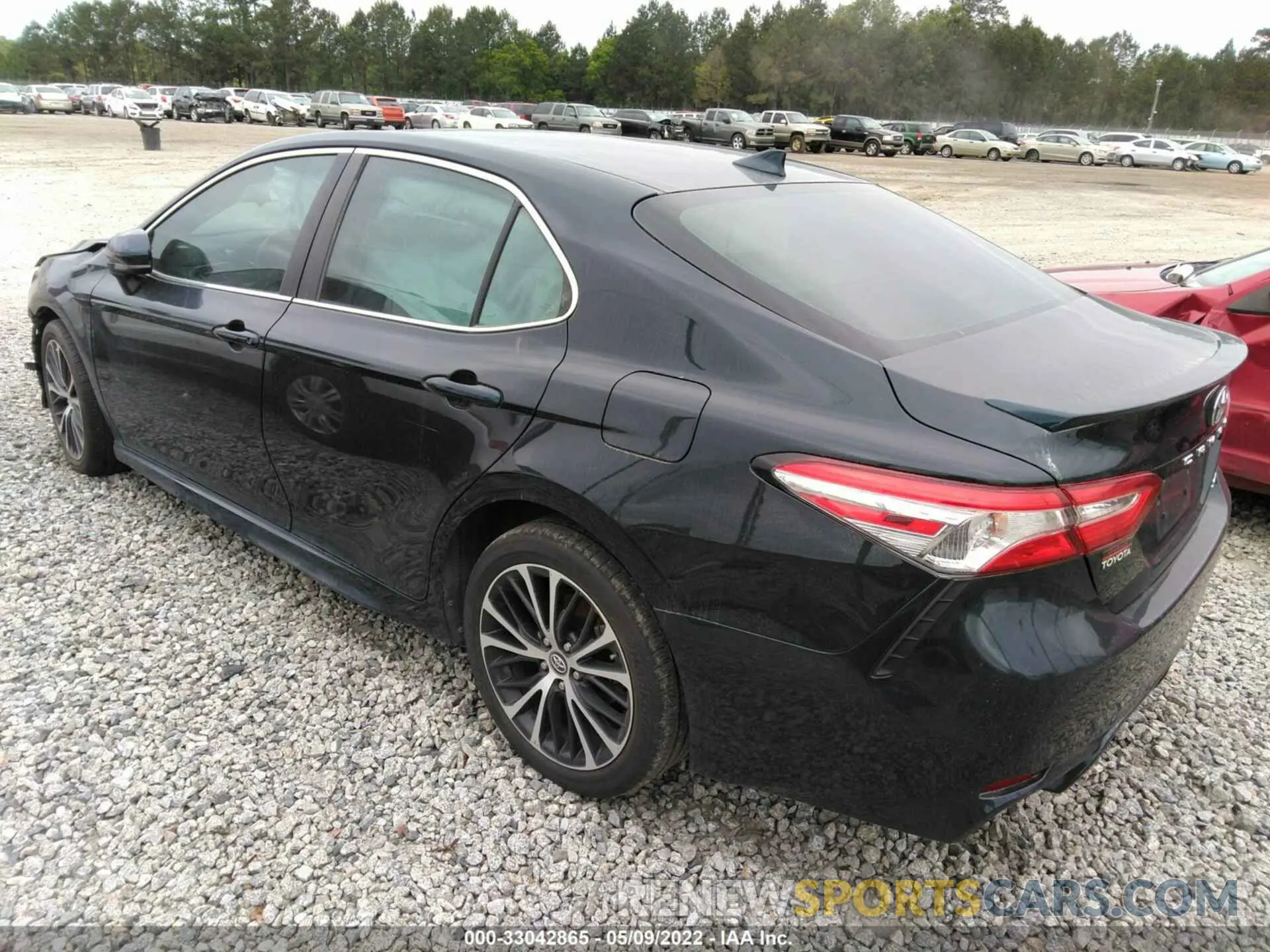 3 fotografías del automóvil dañado 4T1G11AK2LU338168 TOYOTA CAMRY 2020