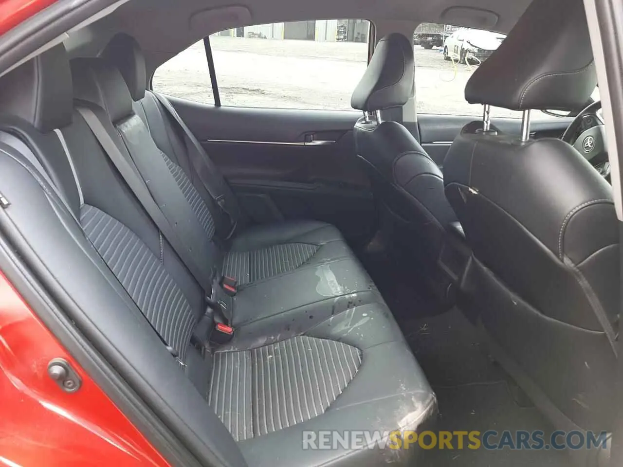 6 fotografías del automóvil dañado 4T1G11AK2LU352720 TOYOTA CAMRY 2020