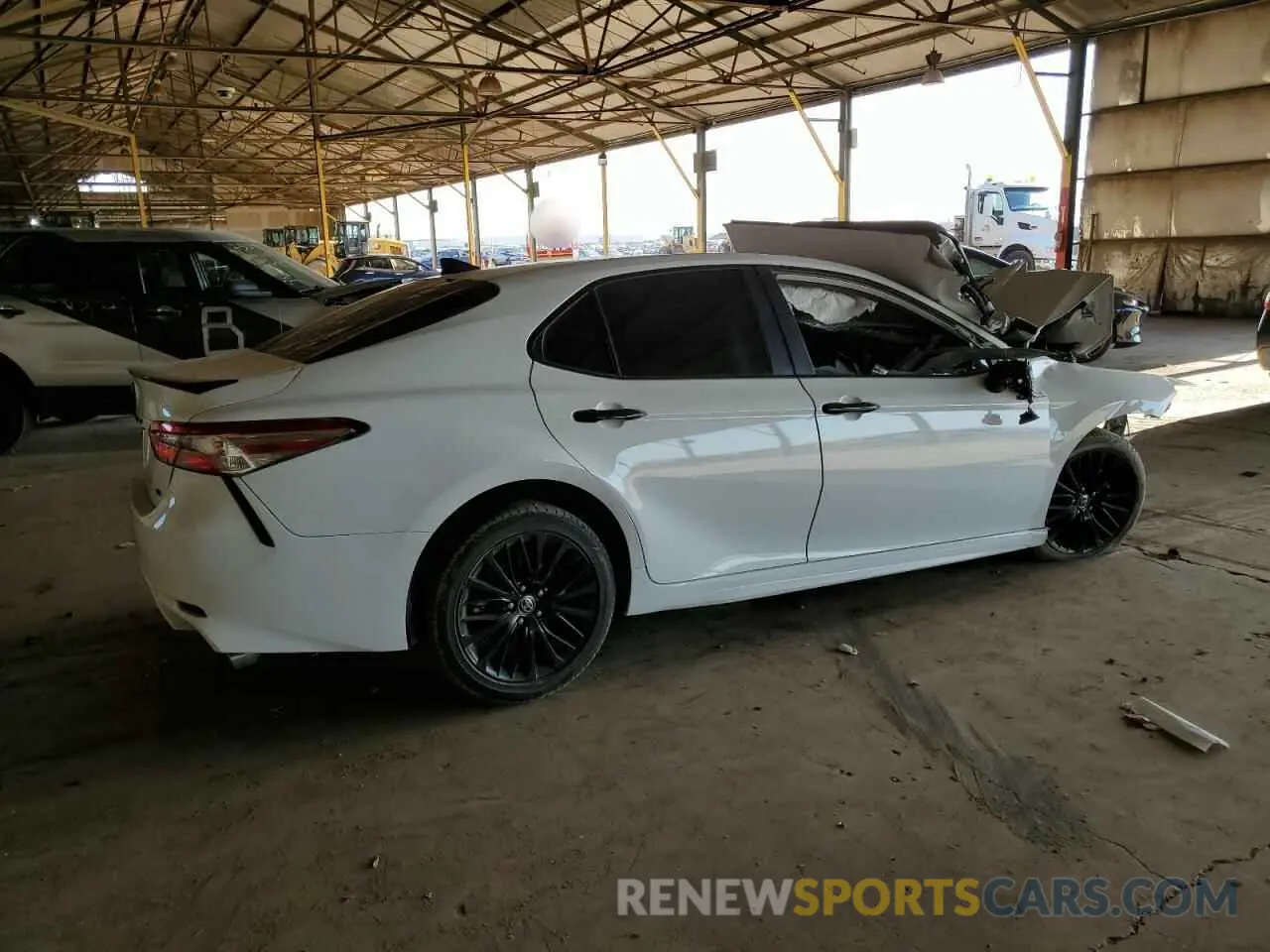3 fotografías del automóvil dañado 4T1G11AK2LU356783 TOYOTA CAMRY 2020